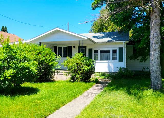 Property at 4914 Main St, Onekama, MI 49675, 3 beds, 1 bath