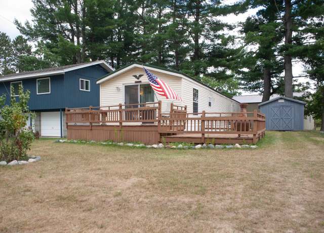 Property at 10711 S Shore Dr, Garfield Township, MI 48632, 3 beds, 2 baths