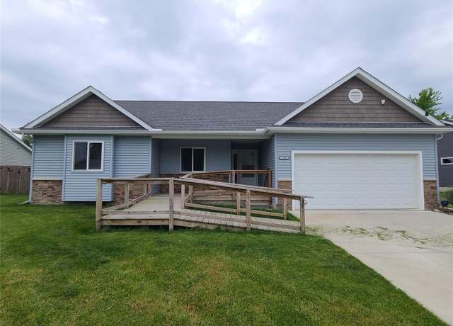 Property at 105 Degurse Ave, Marine City, MI 48039, 3 beds, 2 baths