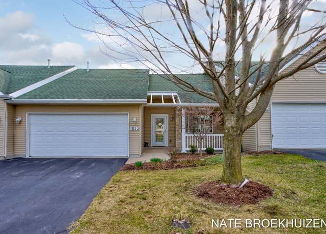 Property at 1112 Fountain View Cir #2, Holland, MI 49423, 1 bed, 1.5 baths