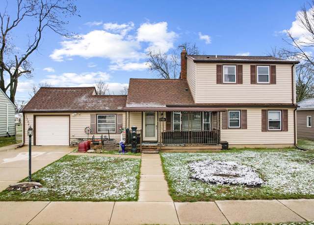 Property at 15040 Berwick St, Livonia, MI 48154, 5 beds, 2 baths