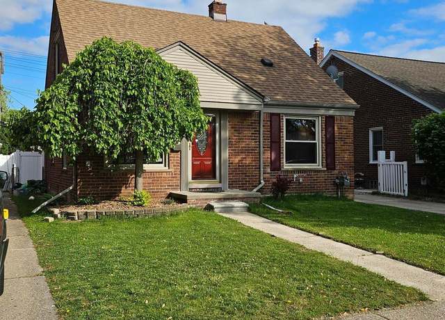 Property at 2043 Edgewood St, Dearborn, MI 48124, 3 beds, 1.5 baths