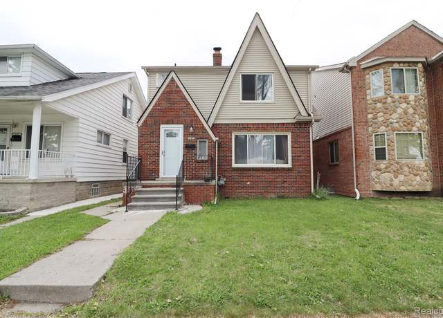 Property at 7524 Williamson St, Dearborn, MI 48126, 4 beds, 2 baths