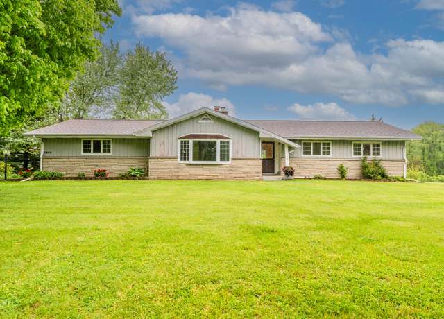 Property at 2800 Mayflower Rd, Niles, MI 49120, 3 beds, 1.5 baths