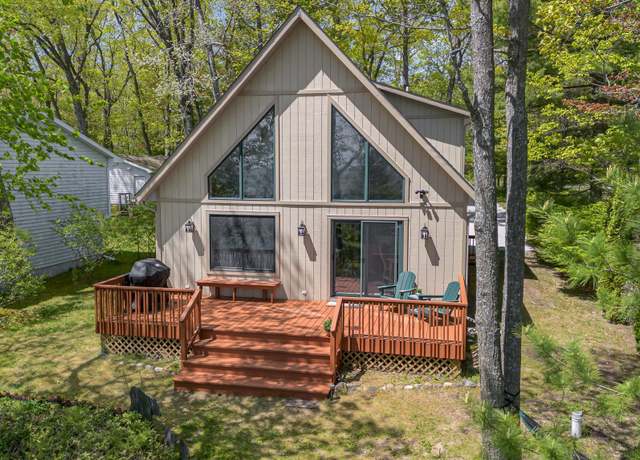 Property at 1715 Sunrise Dr, Greenbush, MI 48738, 2 beds, 2 baths