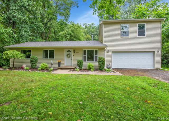 Property at 21135 Elwell Rd, Belleville, MI 48111, 4 beds, 2 baths