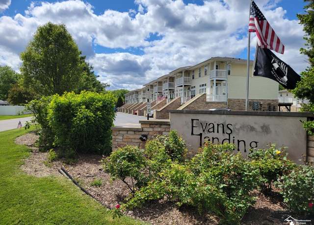 Property at 206 Beachwalk Trl, Luna Pier, MI 48157, 2 beds, 1.5 baths