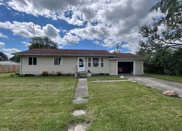 Property at 877 Carroll St, Marine City, MI 48039, 3 beds, 1 bath