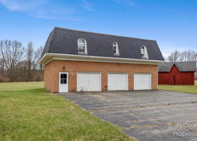 Property at 16475 17 1/2 Mile Rd, Marshall, MI 49068, 2 beds, 1 bath