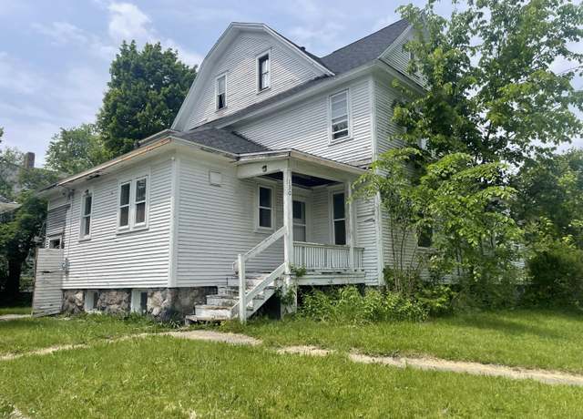Property at 130 Cliff St, Battle Creek, MI 49014, 5 beds, 2 baths