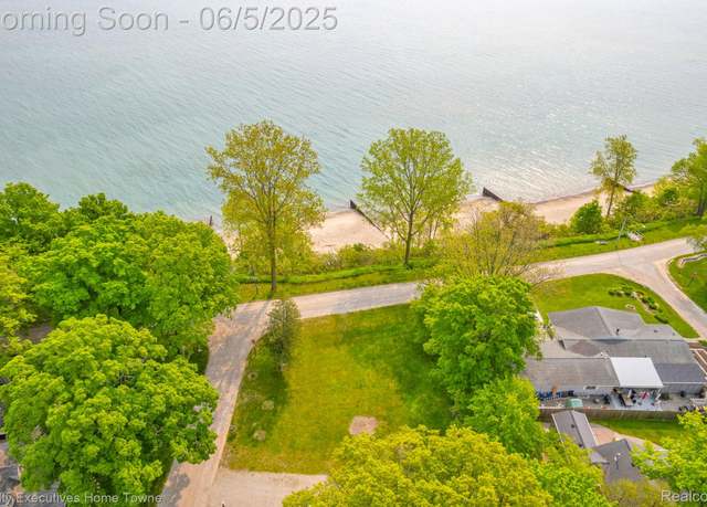 Property at 7102 Lakeview Dr, Lexington, MI 48450