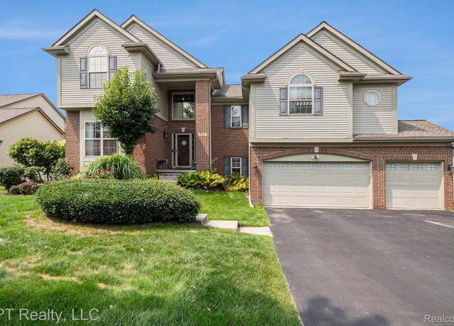 Property at 3172 Waldon Ridge Dr, Orion Charter Township, MI 48359, 4 beds, 3.5 baths