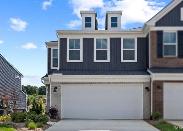 Property at 1495 Arcadia Dr, Milford, MI 48381, 3 beds, 2.5 baths
