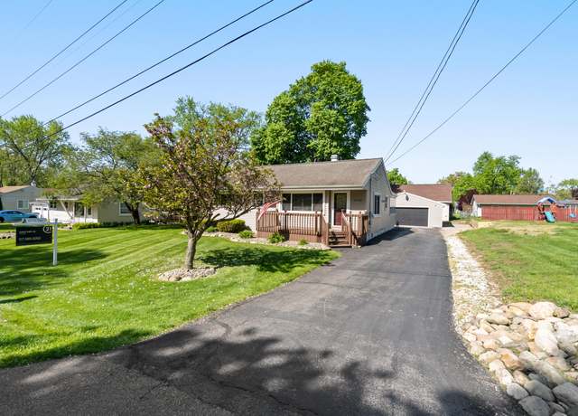 Property at 3448 Acacia Blvd, Jackson, MI 49203, 3 beds, 1 bath