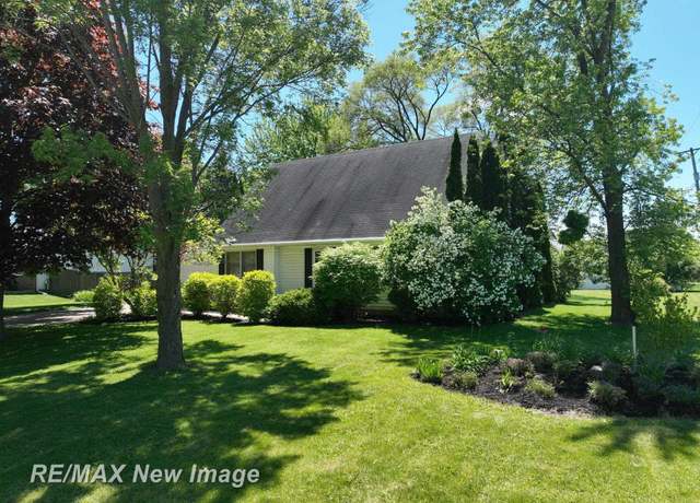 Property at 5475 George St, Saginaw, MI 48603, 3 beds, 1.5 baths