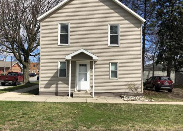 Property at 201 E Danaher St, Ludington, MI 49431, 3 beds