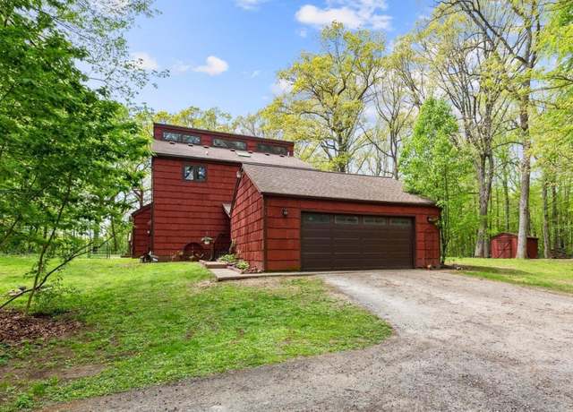 Property at 3111 Jeanette Dr, Chelsea, MI 48118, 4 beds, 2.5 baths