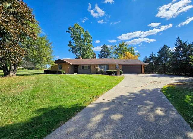 Property at 1143 W Wilson Rd, Clio, MI 48420, 3 beds, 2 baths