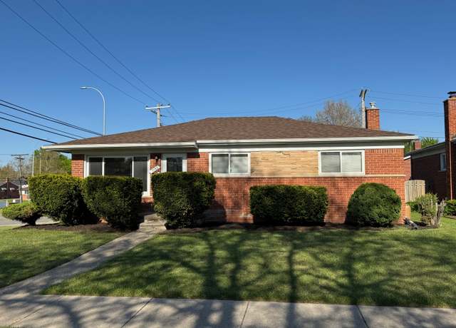 Property at 7190 Amboy St, Dearborn Heights, MI 48127, 4 beds, 1.5 baths