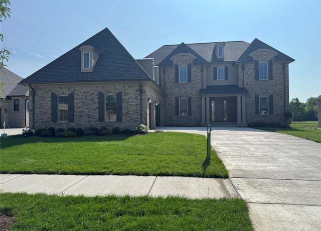 Property at 55590 Laurel Oaks Ln, Macomb, MI 48315, 4 beds, 3.5 baths