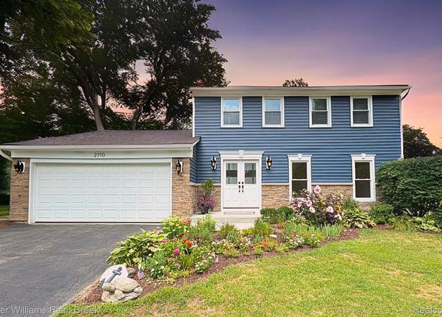 Property at 2710 Mercury Ct, Orion Charter Township, MI 48360, 4 beds, 2.5 baths