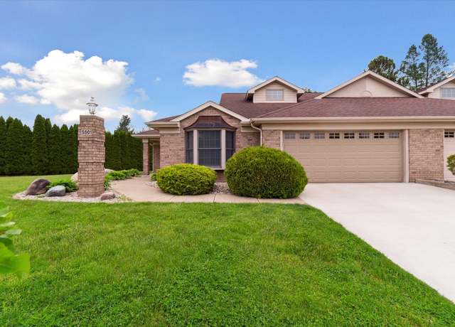Property at 5501 Donavon Dr, Jackson, MI 49201, 3 beds, 2 baths
