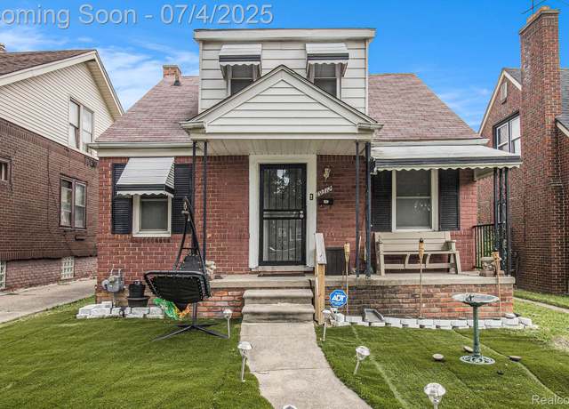 Property at 19312 Goulburn St, Detroit, MI 48205, 3 beds, 1.5 baths