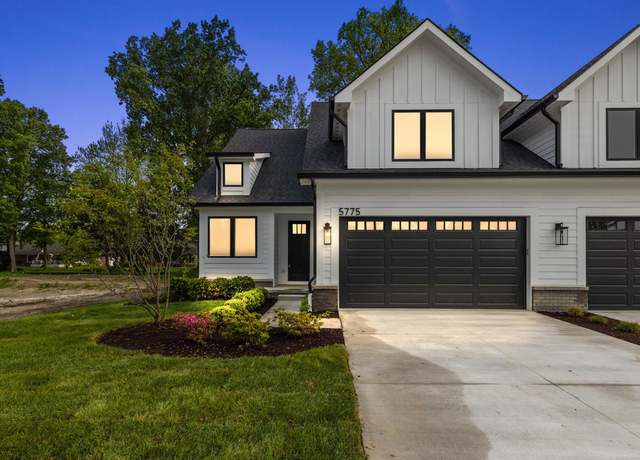 Property at 5775 Heights Blvd, Sterling Heights, MI 48314, 3 beds, 3.5 baths