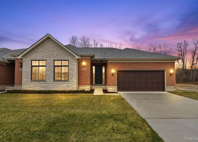 Property at 55589 Oak Pointe Dr, Utica, MI 48315, 2 beds, 2 baths