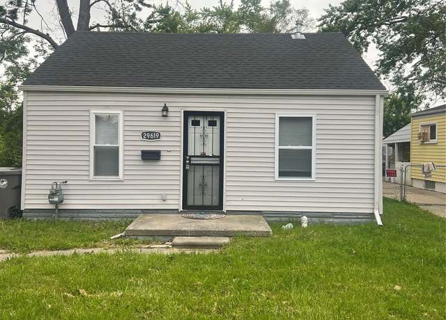 Property at 29619 Hazelwood St, Inkster, MI 48141, 2 beds, 1 bath