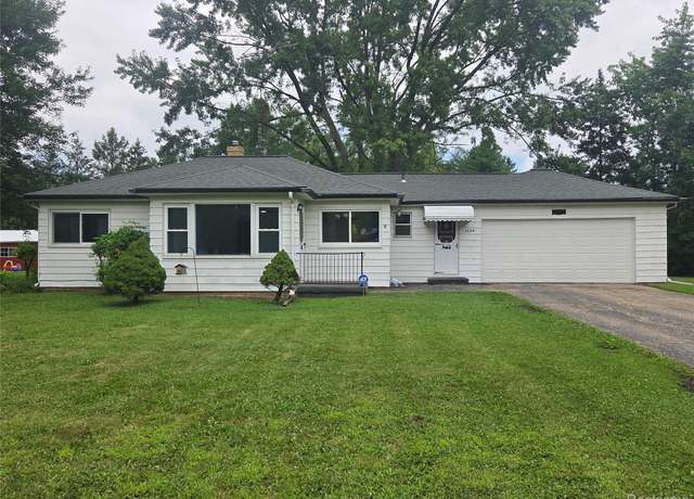 Property at 1118 W Rowland St, Mundy Township, MI 48507, 3 beds, 2 baths