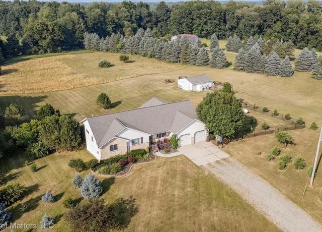 Property at 9963 Harr Rd, Grass Lake, MI 49240, 5 beds, 3.5 baths