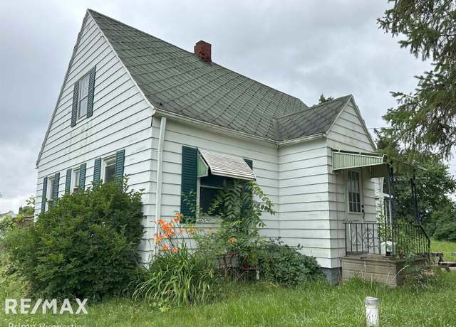 Property at 1615 Pound Dr, Flint, MI 48532, 3 beds, 1 bath