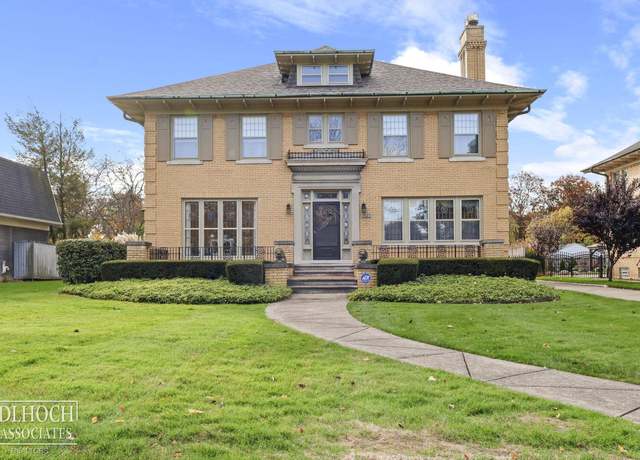 Property at 1025 Balfour St, Grosse Pointe Park, MI 48230, 4 beds, 2.5 baths