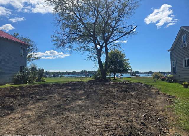 Property at 5109 Pointe Tremble Rd, Algonac, MI 48001