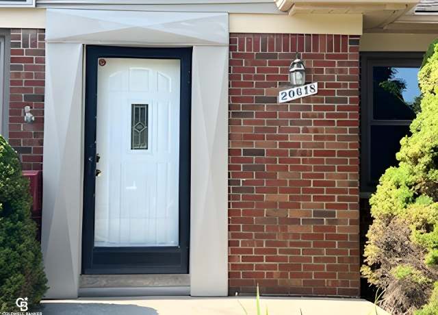 Property at 20618 Sunnyside St, St Clair Shores, MI 48080, 3 beds, 1.5 baths