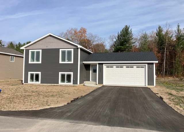 Property at 4860 Meadowlark Ln, Traverse City, MI 49685, 3 beds, 2 baths