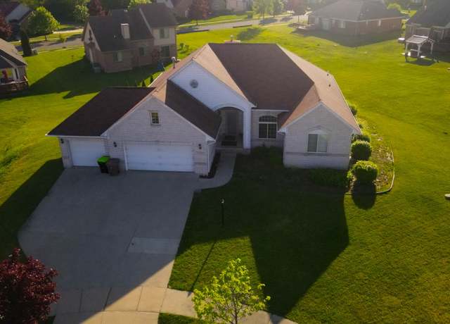 Property at 1121 Carpenter Dr, Pontiac, MI 48340, 3 beds, 2.5 baths