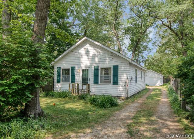 Property at 1819 Willis Ave NW, Grand Rapids, MI 49504, 2 beds, 1 bath