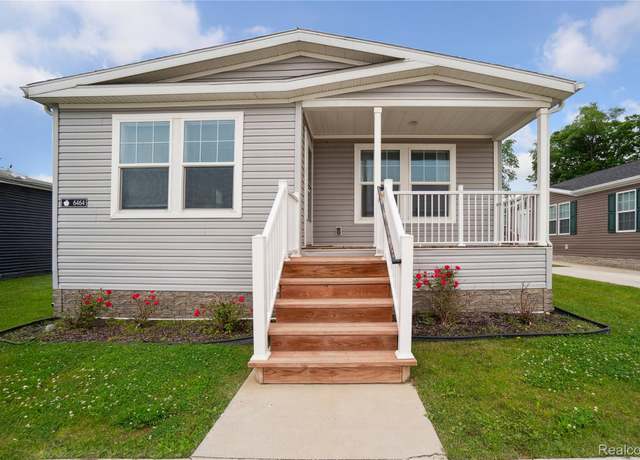 Property at 6464 Prince, Fenton, MI 48430, 3 beds, 2 baths