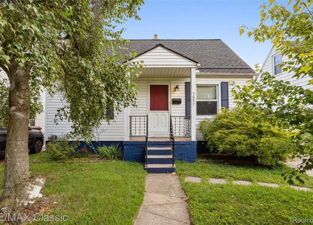 Property at 5097 Winifred St, Wayne, MI 48184, 3 beds, 1 bath