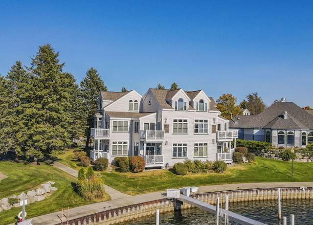 Property at 3 Brookharbor N, Manistee, MI 49660, 1 bed, 1 bath