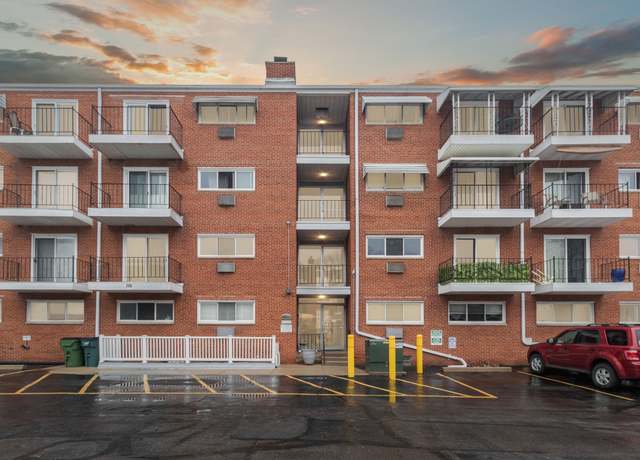 Property at 2820 Woodslee Dr #404, Royal Oak, MI 48073, 2 beds, 1 bath