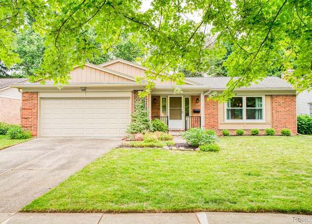 Property at 3380 Tacoma Cir, Ann Arbor, MI 48108, 4 beds, 2.5 baths