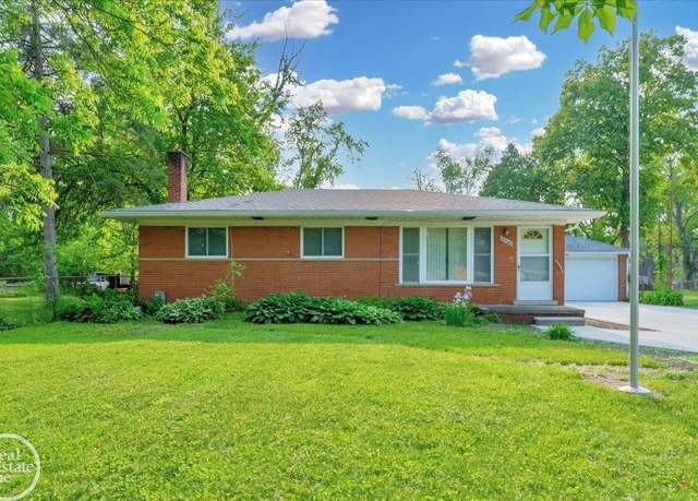 Property at 18467 Pershing St, Livonia, MI 48152, 3 beds, 1.5 baths