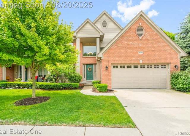 Property at 43543 Abbey Cir, Canton, MI 48187, 3 beds, 2.5 baths