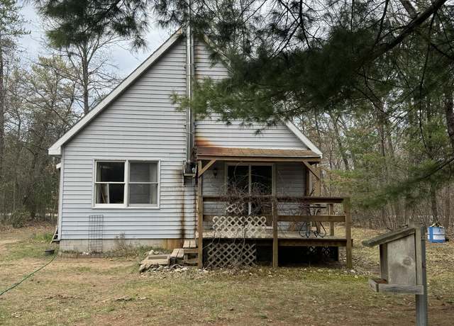 Property at 17741 Caberfae Hwy Hwy, Wellston, MI 49689, 2 beds, 1.5 baths