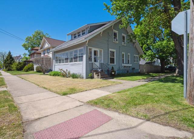 Property at 1000 W Ganson St, Jackson, MI 49202, 4 beds, 1 bath