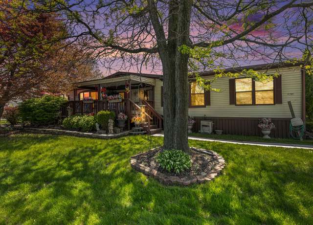 Property at 20616 Harmony Dr, Clinton Township, MI 48036, 3 beds, 2 baths