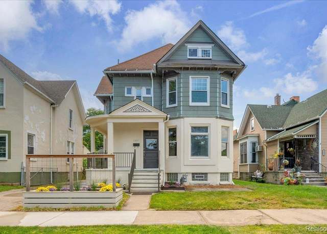 Property at 1265 25th St, Detroit, MI 48216, 6 beds, 2.5 baths